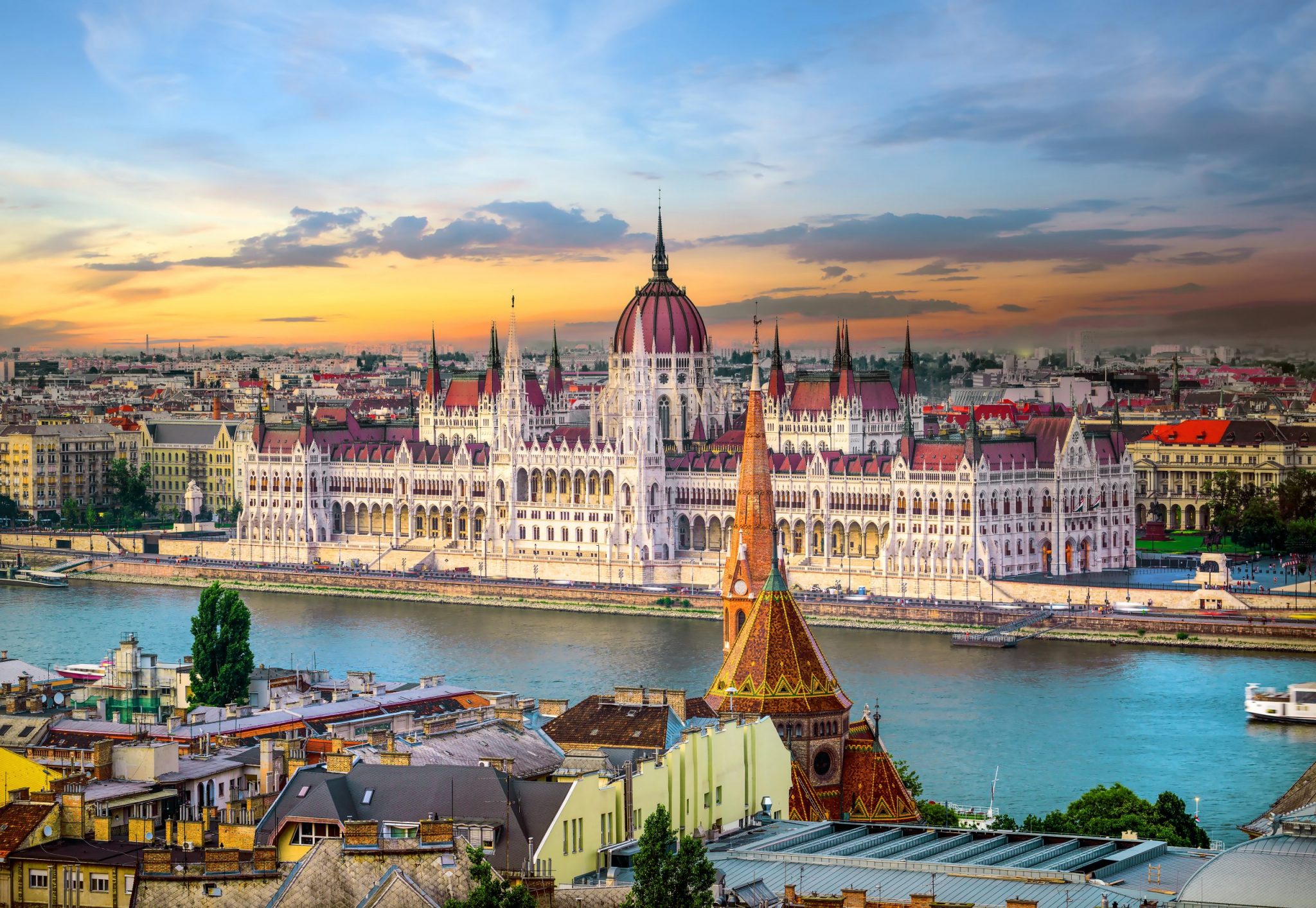 Bright sunset over famous landmarks in Budapest